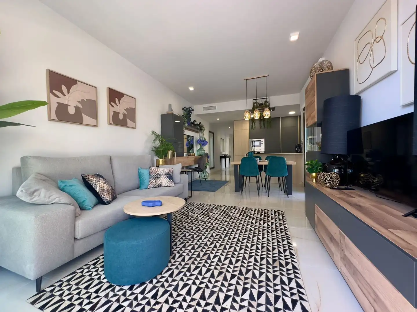 Apartment mit Pool zum Verkauf in Orihuela Costa