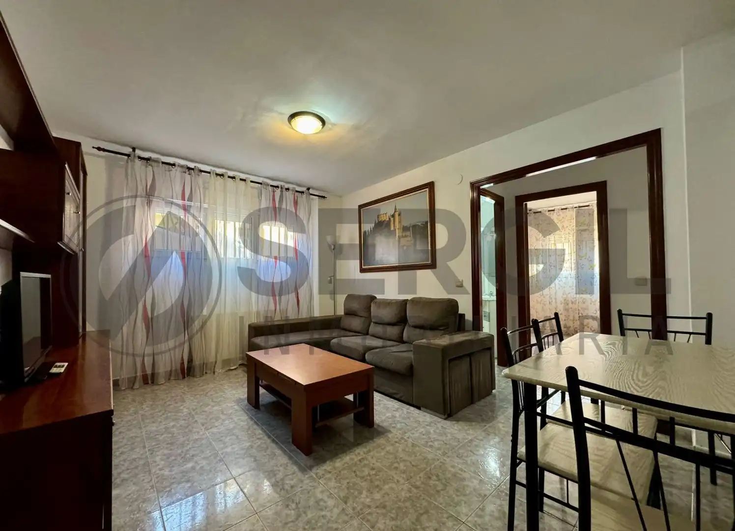 Sala de estar de Piso en venta en La Lastrilla  con Calefacción y Amueblado