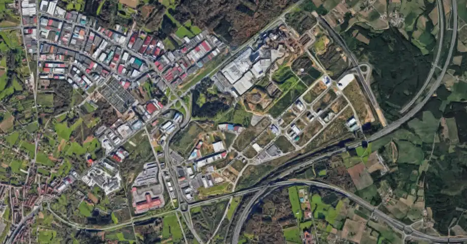 Industrial building for sale in Santiago de Compostela, La Coruña, España