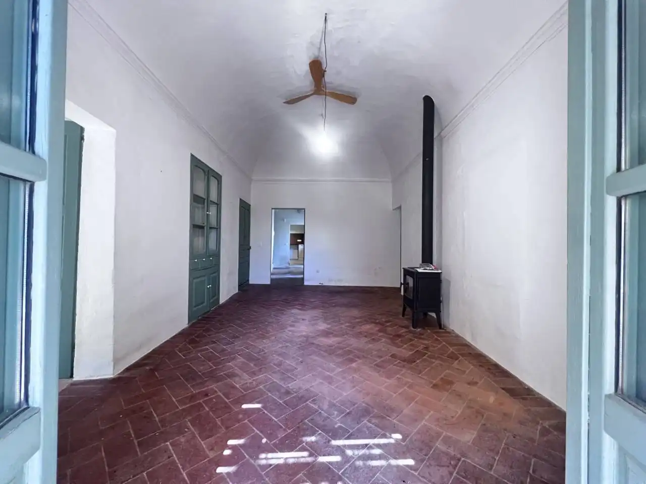 Casa adosada de alquiler en Avinyonet de Puigventós con Aire acondicionado, Calefacción y Jardín privado