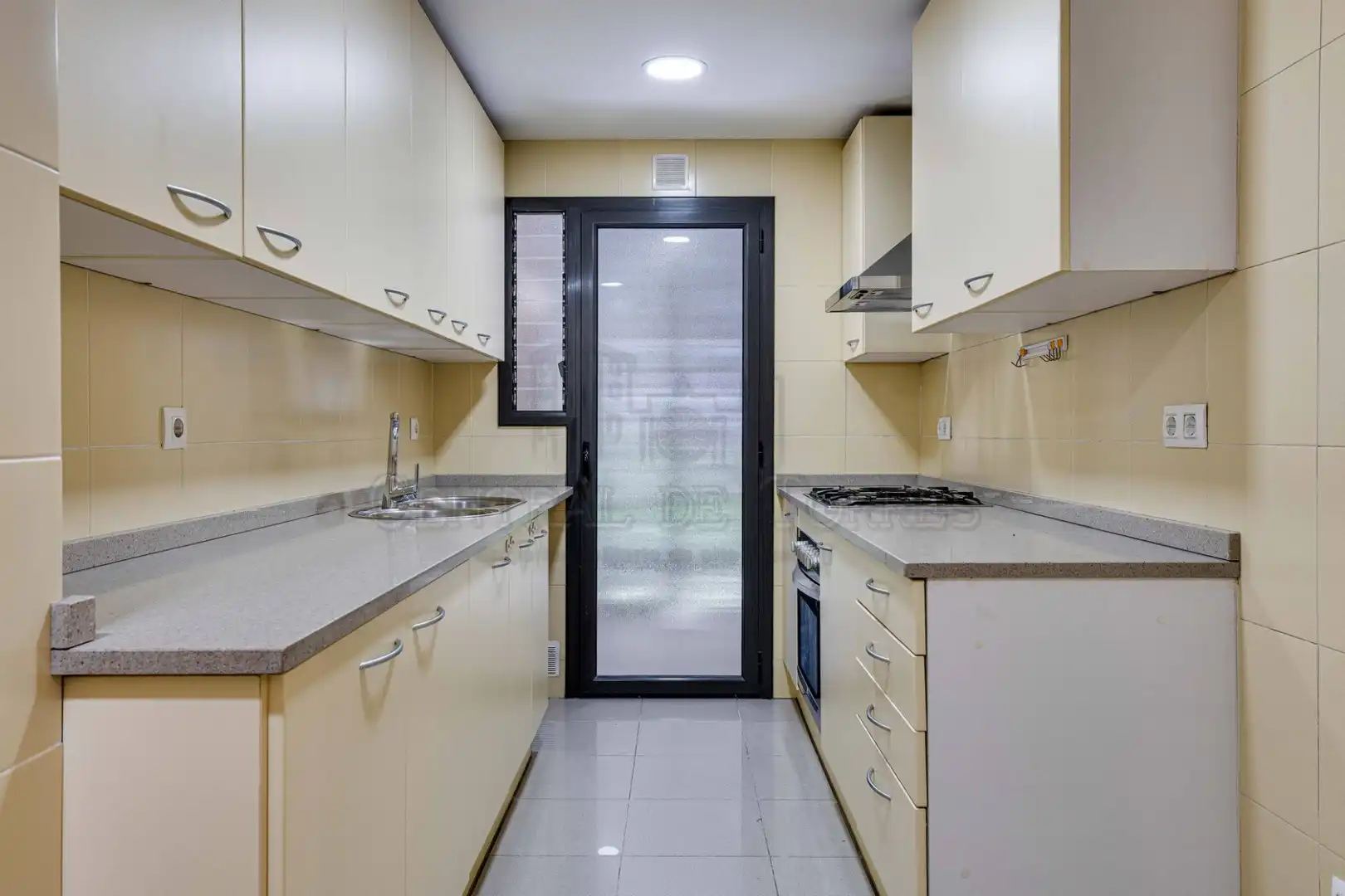 Kitchen of Flat for sale in Sant Cugat del Vallès  with Air Conditioner, Heating and Parquet flooring