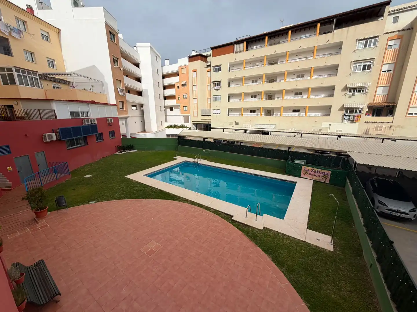 Piscina de Piso en venta en Vélez-Málaga con Amueblado y Piscina comunitaria