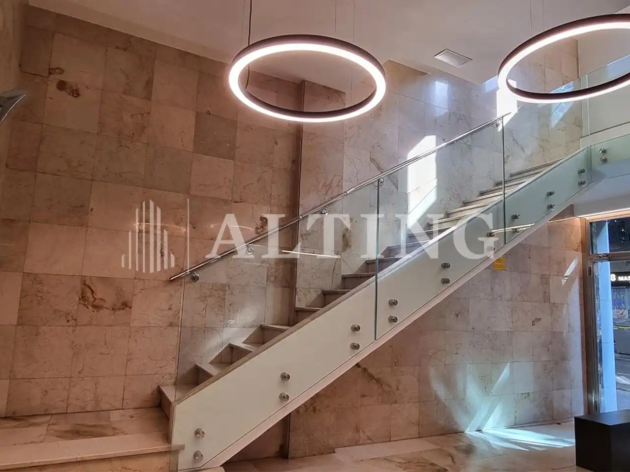 Office space with lift to rent in Entença, imagen 28