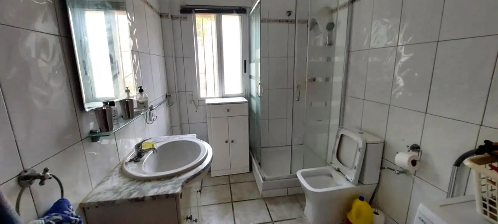 Badezimmer von Haus oder Chalet zum Verkauf in Orxeta mit Klimaanlage, Terrasse und Schwimmbad