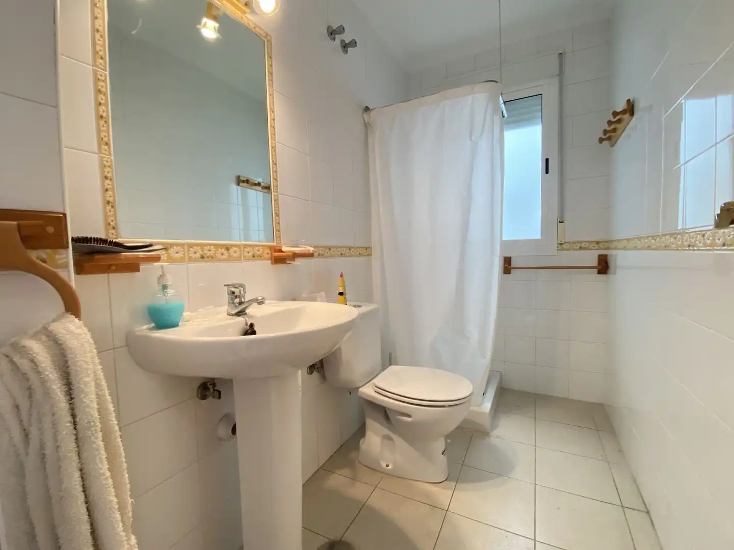 Bathroom of Apartments for rent in La Antilla  with Air Conditioner and Terrace