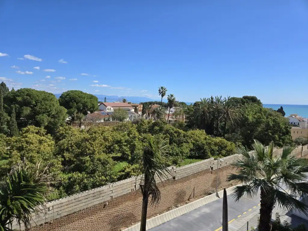 Jardín de Apartamento en venta en Torremolinos con Aire acondicionado, Terraza y Internet