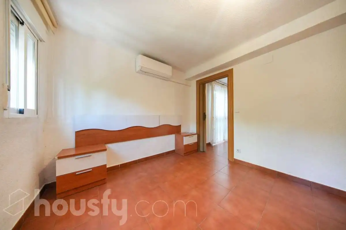 Habitación de Piso en venta en Moncloa - Aravaca