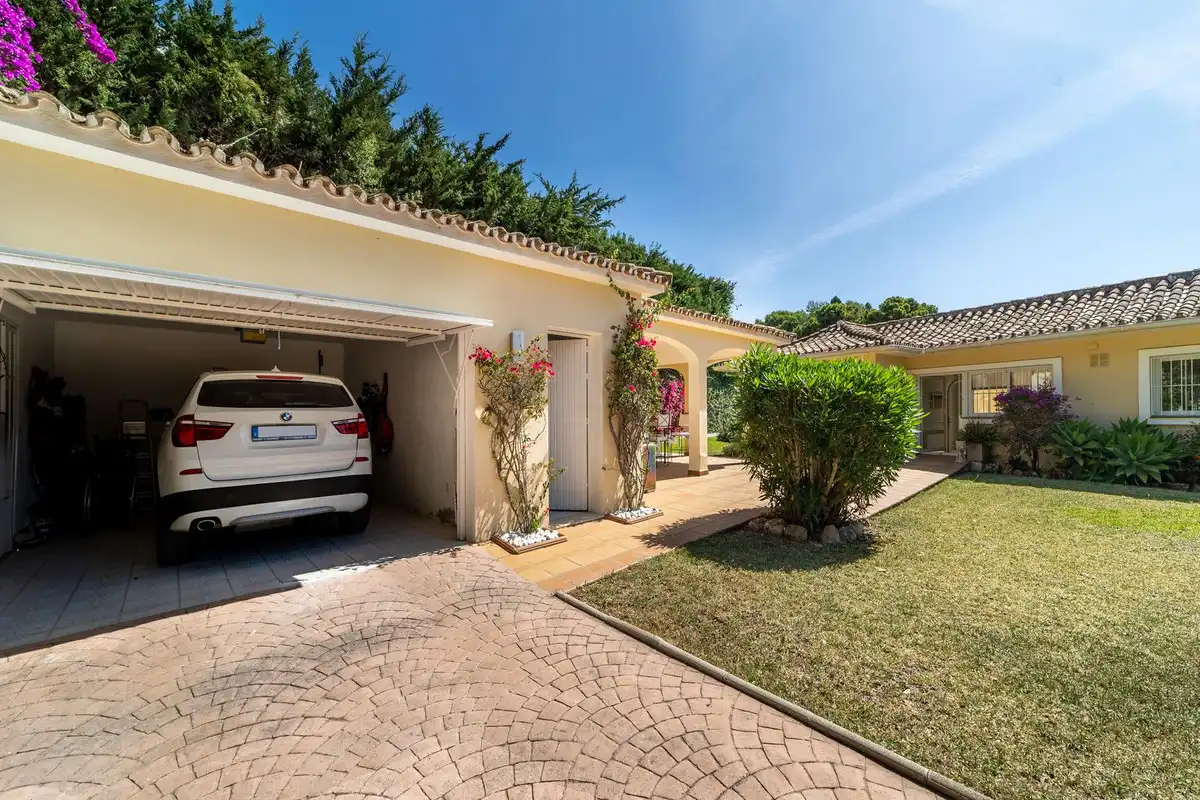 Villa mit Pool zum Verkauf in Lugar Urbanizacion Cascada de Camojan 5D, imagen 38