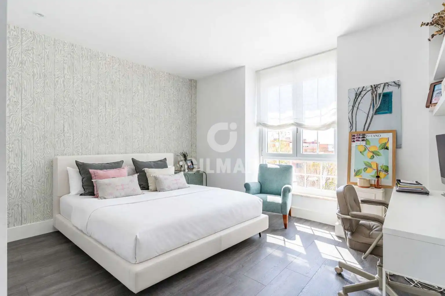 Dormitori de Dúplex en venda en Madrid amb Calefacció, Jardí privat i Piscina