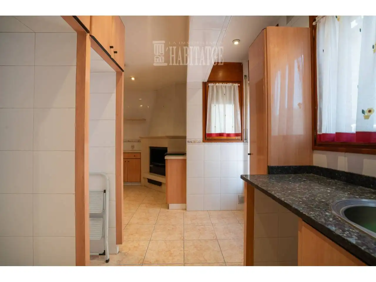 Kitchen of Houses for sale in Centelles  with Air Conditioner, Heating and Terrace