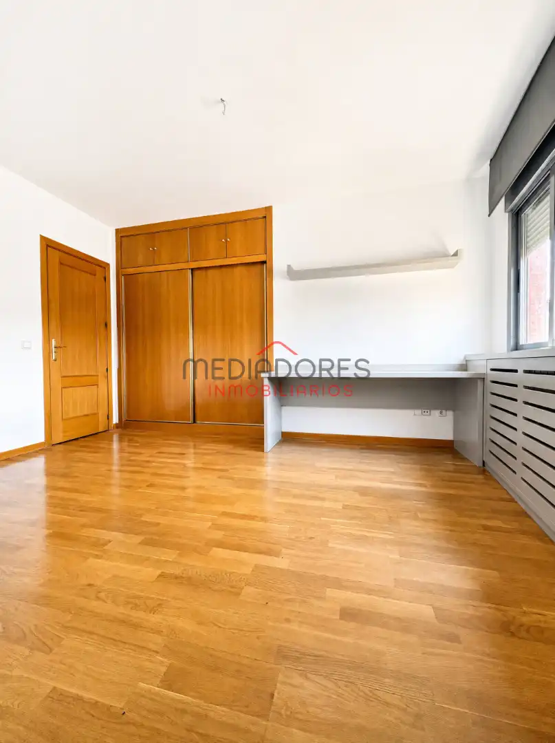 Piso con terraza en venta en Avenida de Francisco Pi y Margall, imagen 22