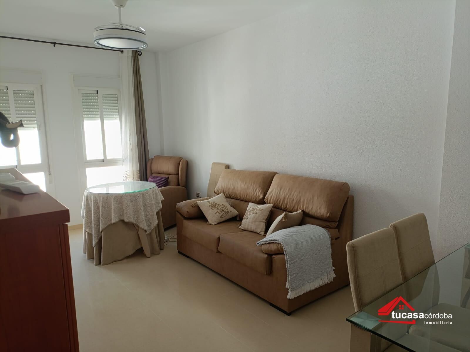 Sala d'estar de Pis en venda en  Córdoba Capital amb Aire condicionat i Terrassa