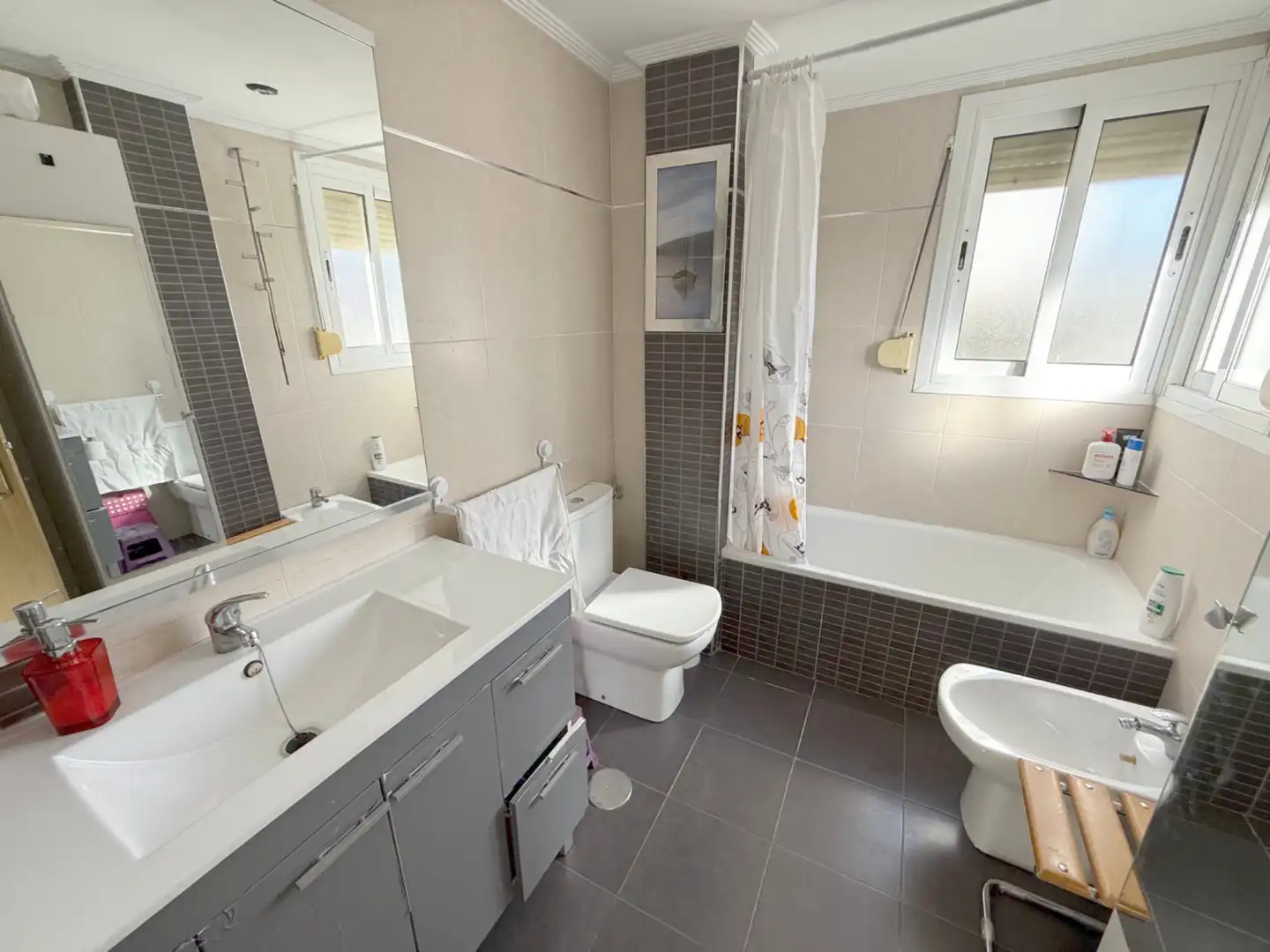 Baño de Piso en venta en Málaga con Terraza, Trastero y Amueblado