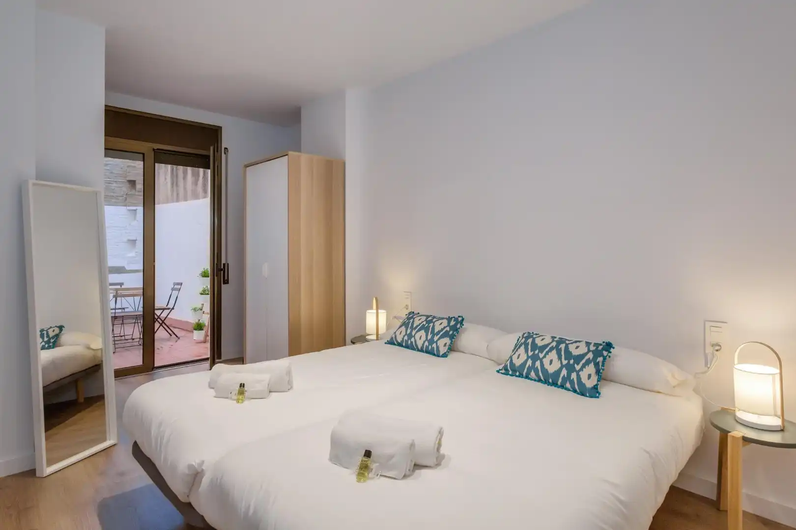 Bedroom of Apartments for rent in Carme - Vistalegre