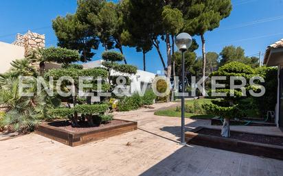 Garden of House or chalet for sale in Paterna  with Air Conditioner, Private garden and Terrace