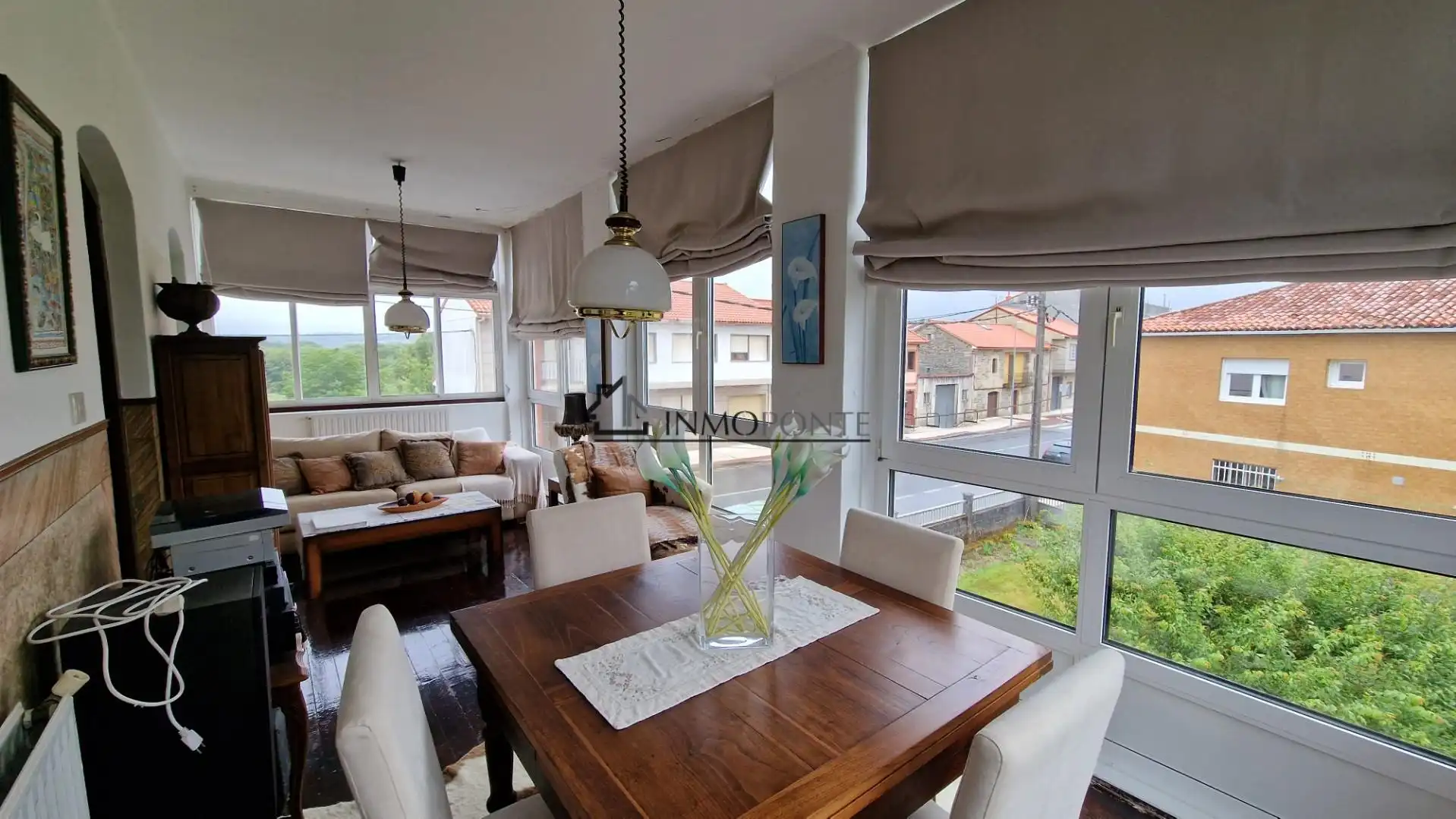Sala de estar de Casa o chalet en venta en Forcarei con Jardín privado