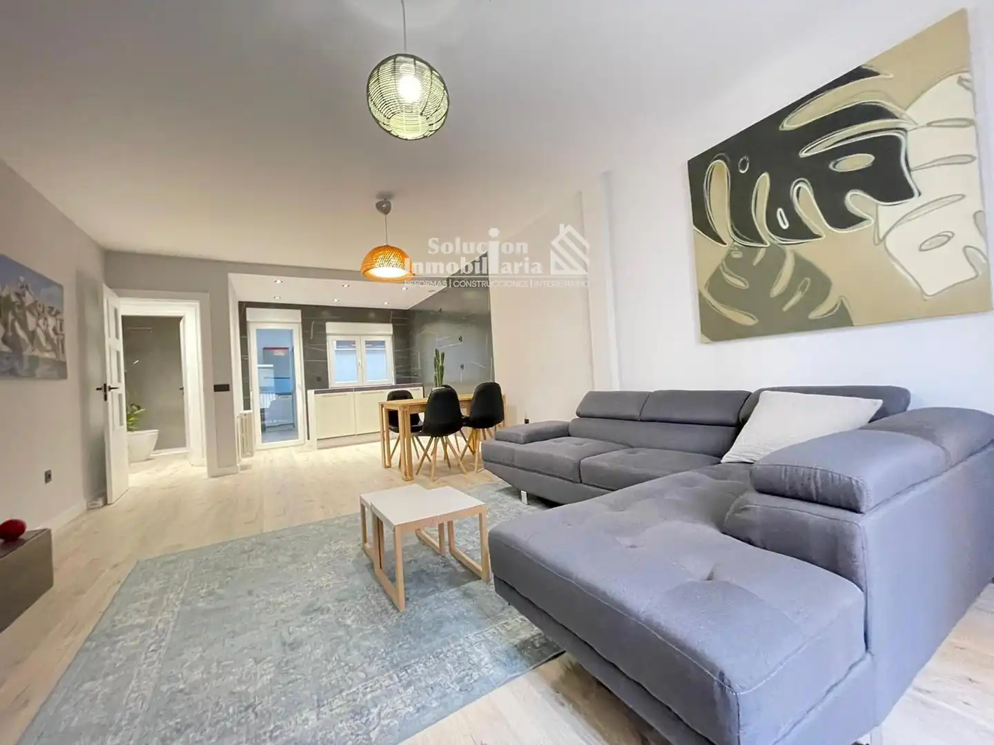 Living room of Flat for sale in San Bernardo - Carmelitas - Campus
