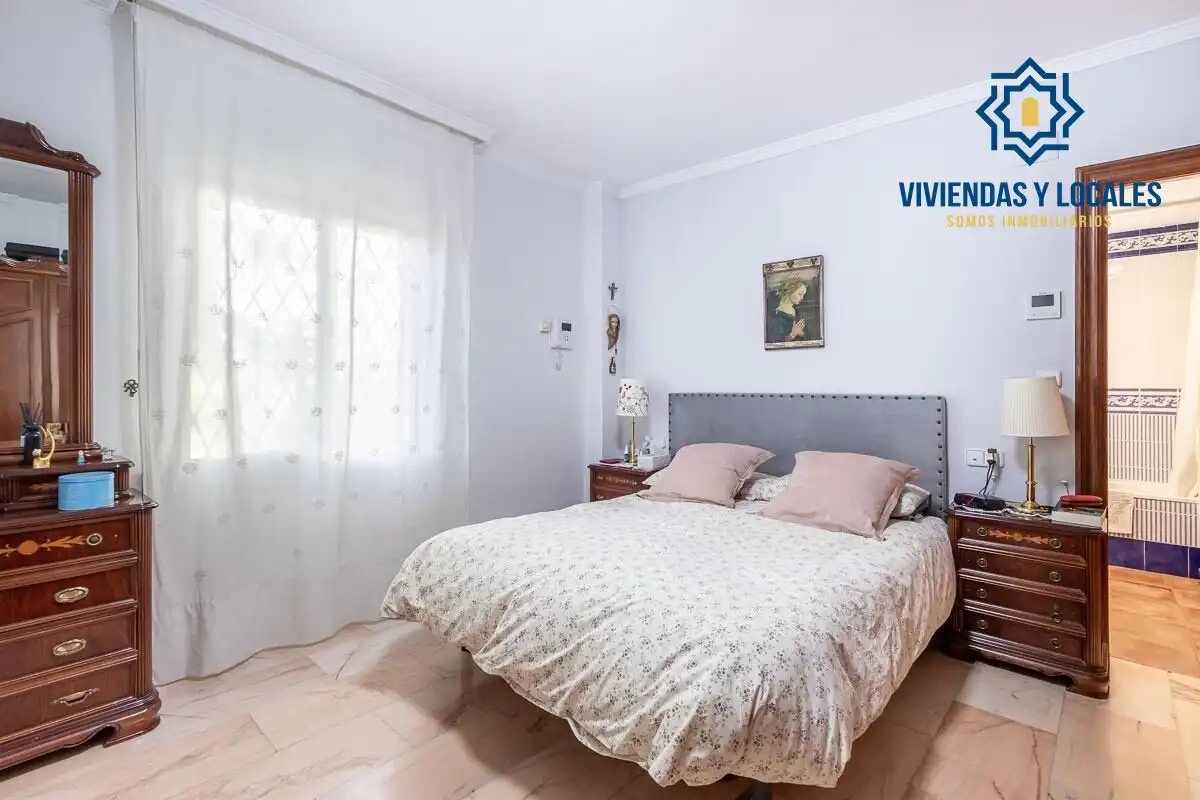 Casa amb terrassa en venda a Peligros, imagen 11