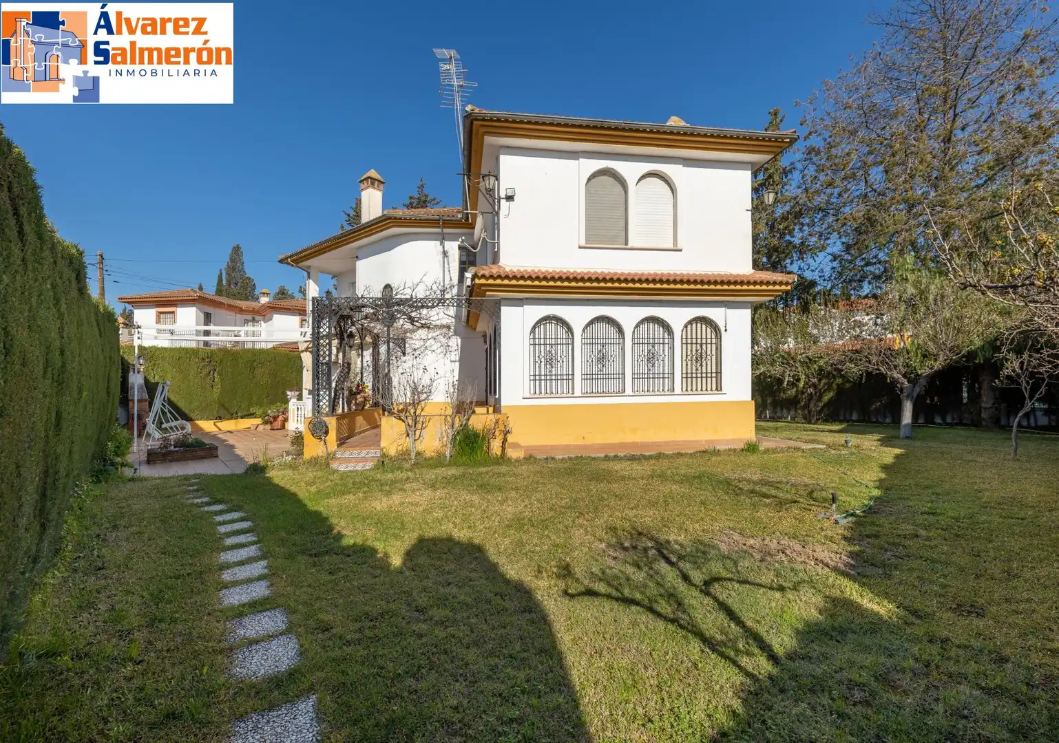 Jardí de Casa o xalet en venda en Albolote amb Jardí privat, Terrassa i Traster