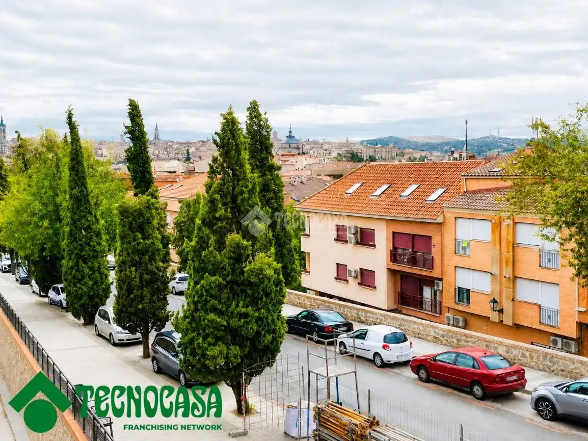 Vista exterior de Pis en venda en Toledo amb Aire condicionat, Calefacció i Parquet