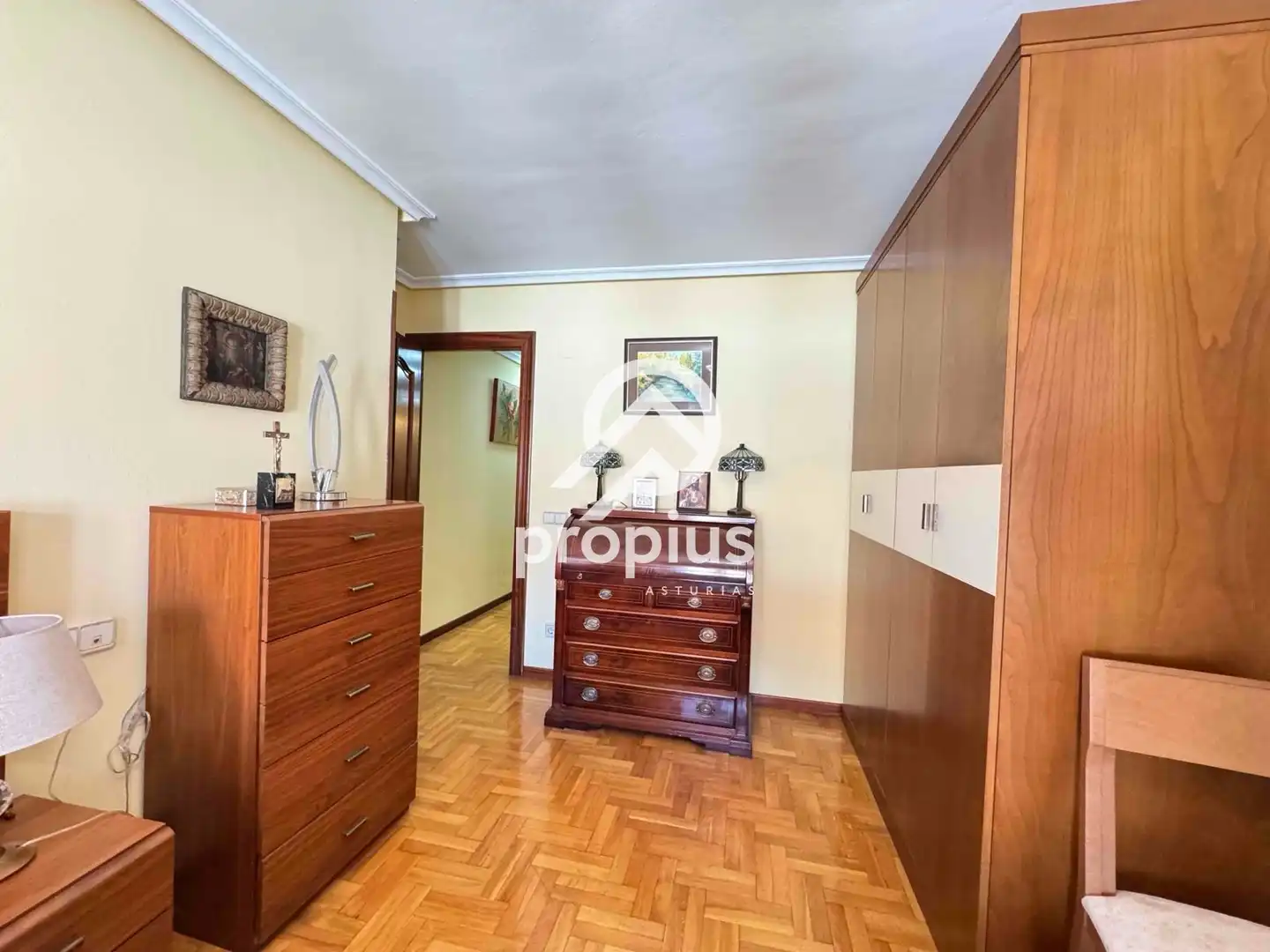 Piso en venta en Pedro Antonio Menendez, Parque San Francisco - Uría