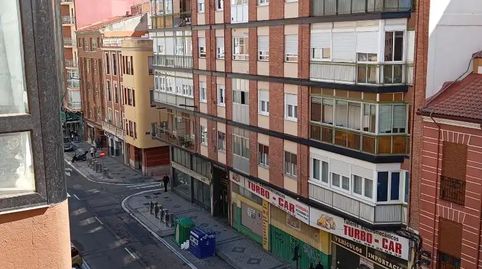Foto 2 de Piso en venta en Calle de Panaderos, 54, Caño Argales, Valladolid Capital