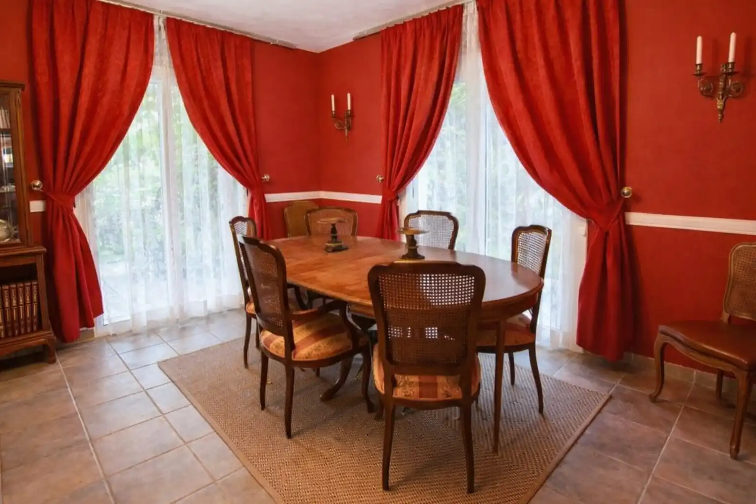 Comedor de Finca rústica en venta en Santa Oliva con Jardín privado