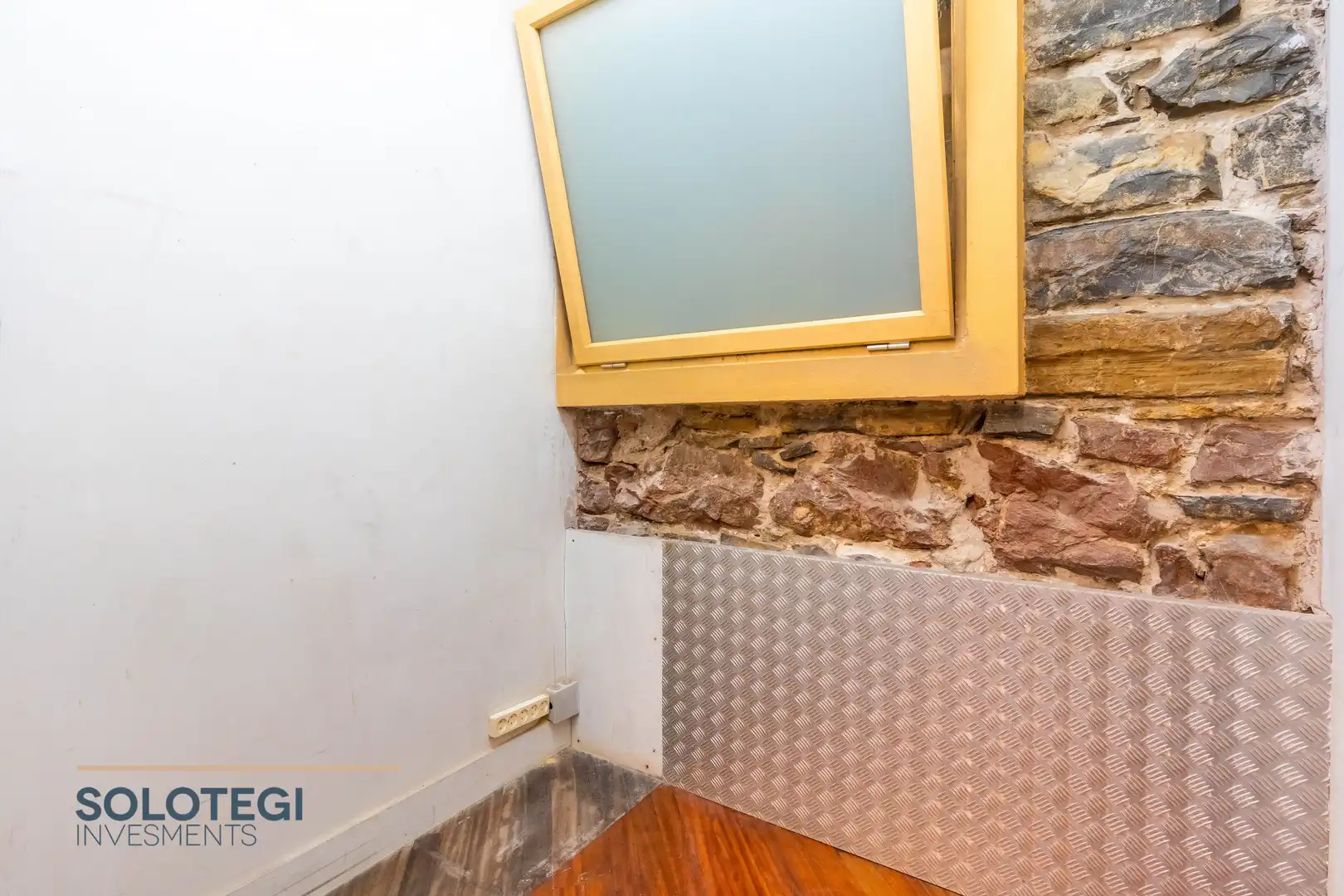 Local en venta en Prim Kalea, Área Romántica