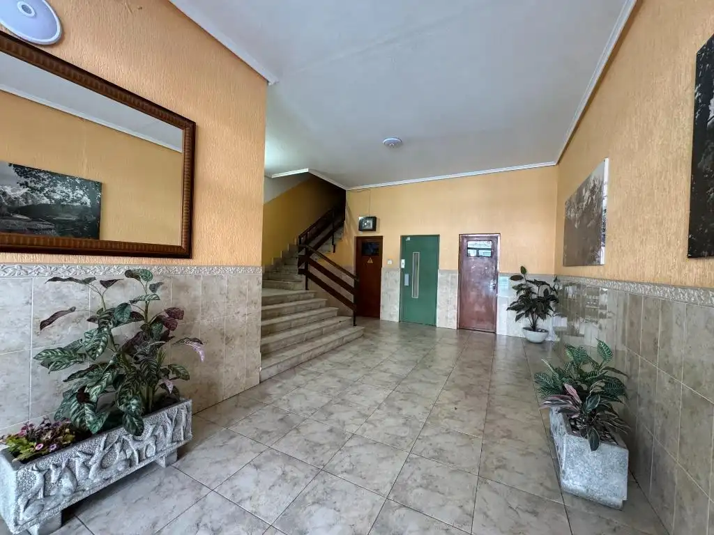 Wohnung zum Verkauf in Los Corrales de Buelna  mit Heizung, Parkett und Terrasse