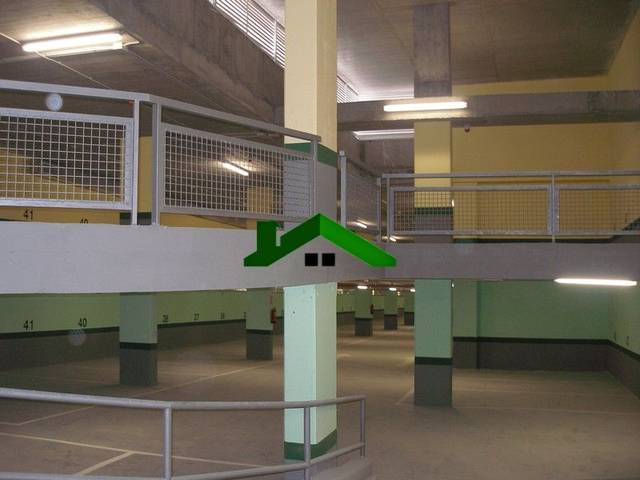 Garaje en Venta en Calle Pintores Arrúe en Ibarrekolanda