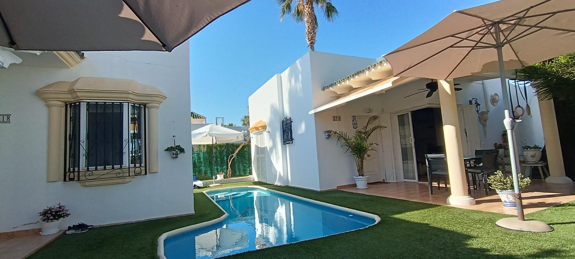 Swimming pool of House or chalet to rent in Pulpí  with Air Conditioner, Private garden and Terrace