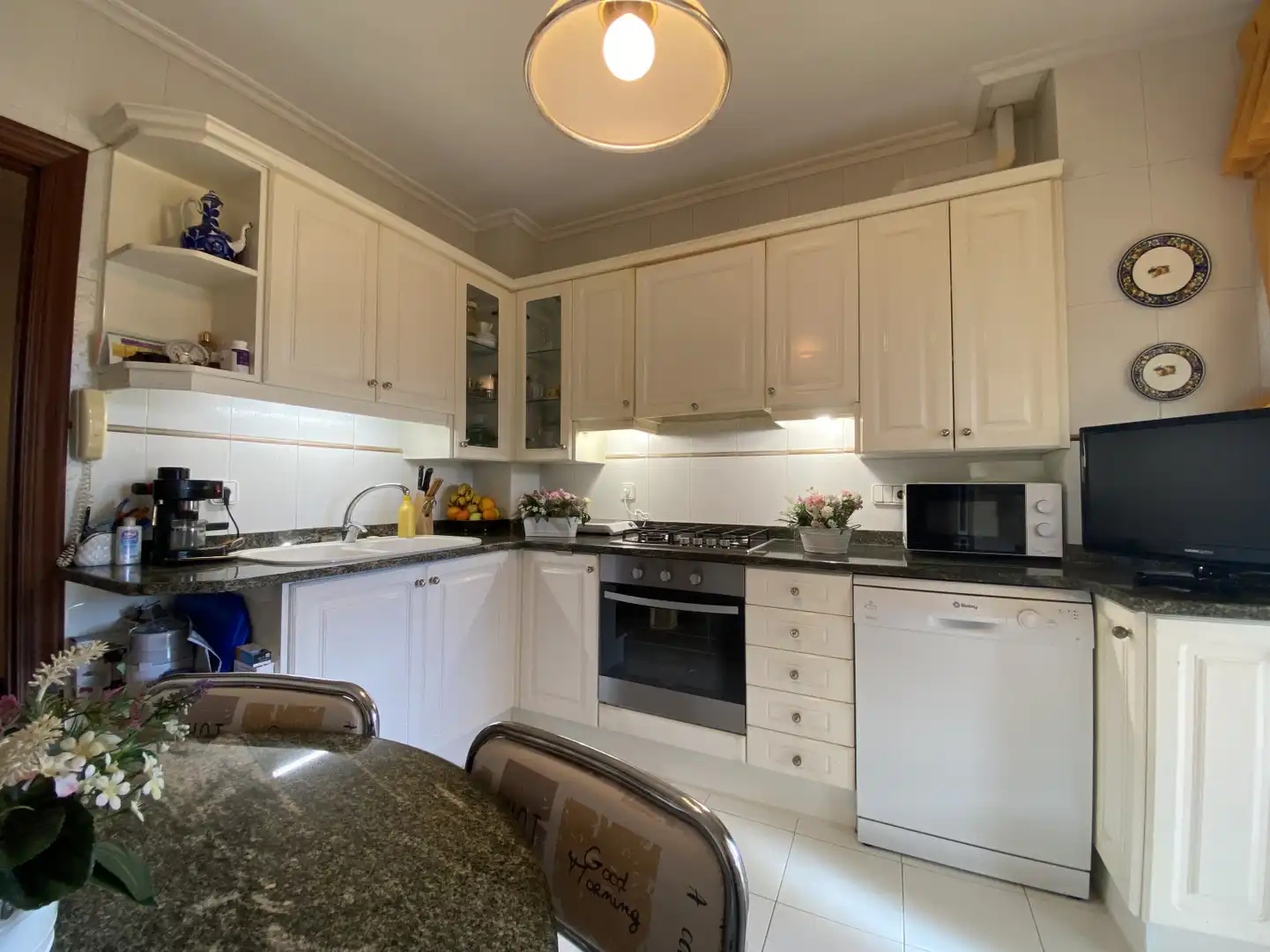 Kitchen of Detached homes for sale in Torrelavega   with Heating, Private garden and Parquet flooring