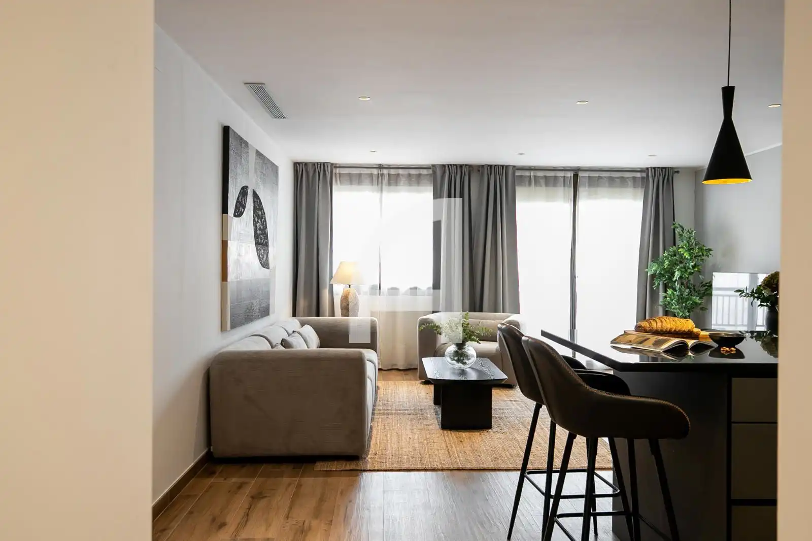 Living room of Flat for rent in Barcelona  with Air Conditioner, Heating and Parquet flooring