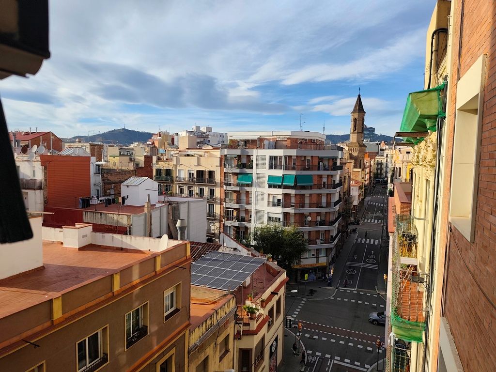 Vista exterior de Pis en venda en  Barcelona Capital amb Aire condicionat, Calefacció i Parquet