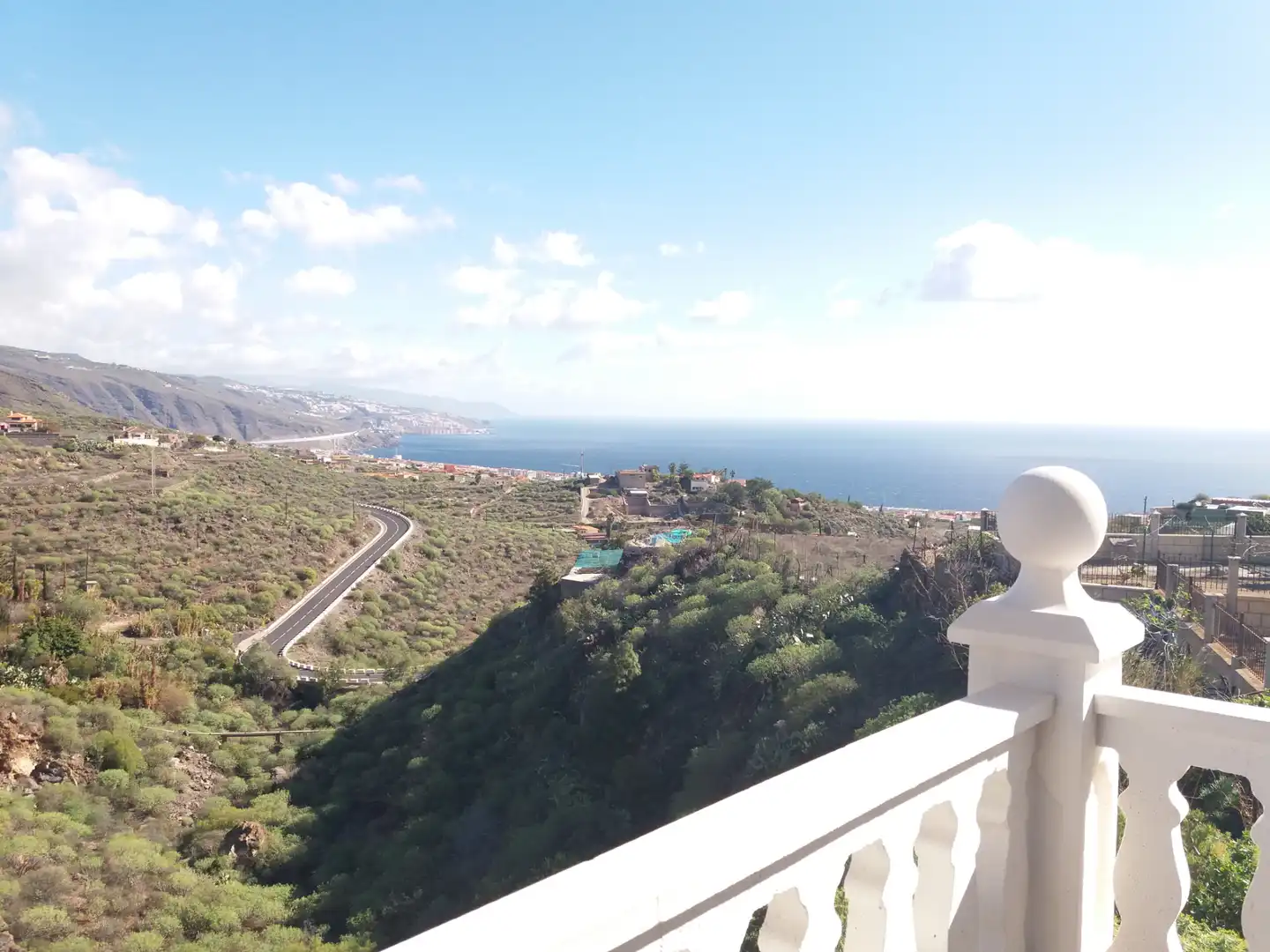Vista exterior de Casa o chalet en venta en Candelaria con Aire acondicionado, Jardín privado y Terraza