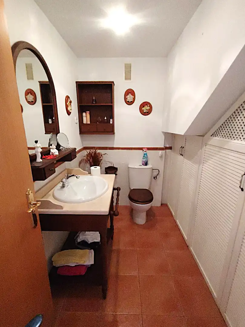 Baño de Casa o chalet en venta en Aranjuez con Aire acondicionado, Calefacción y Jardín privado