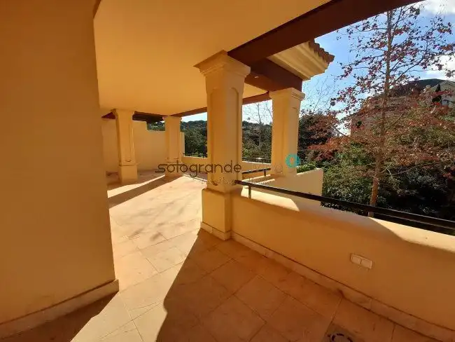 Terrassa de Apartament de lloguer en Sotogrande amb Aire condicionat, Calefacció i Terrassa