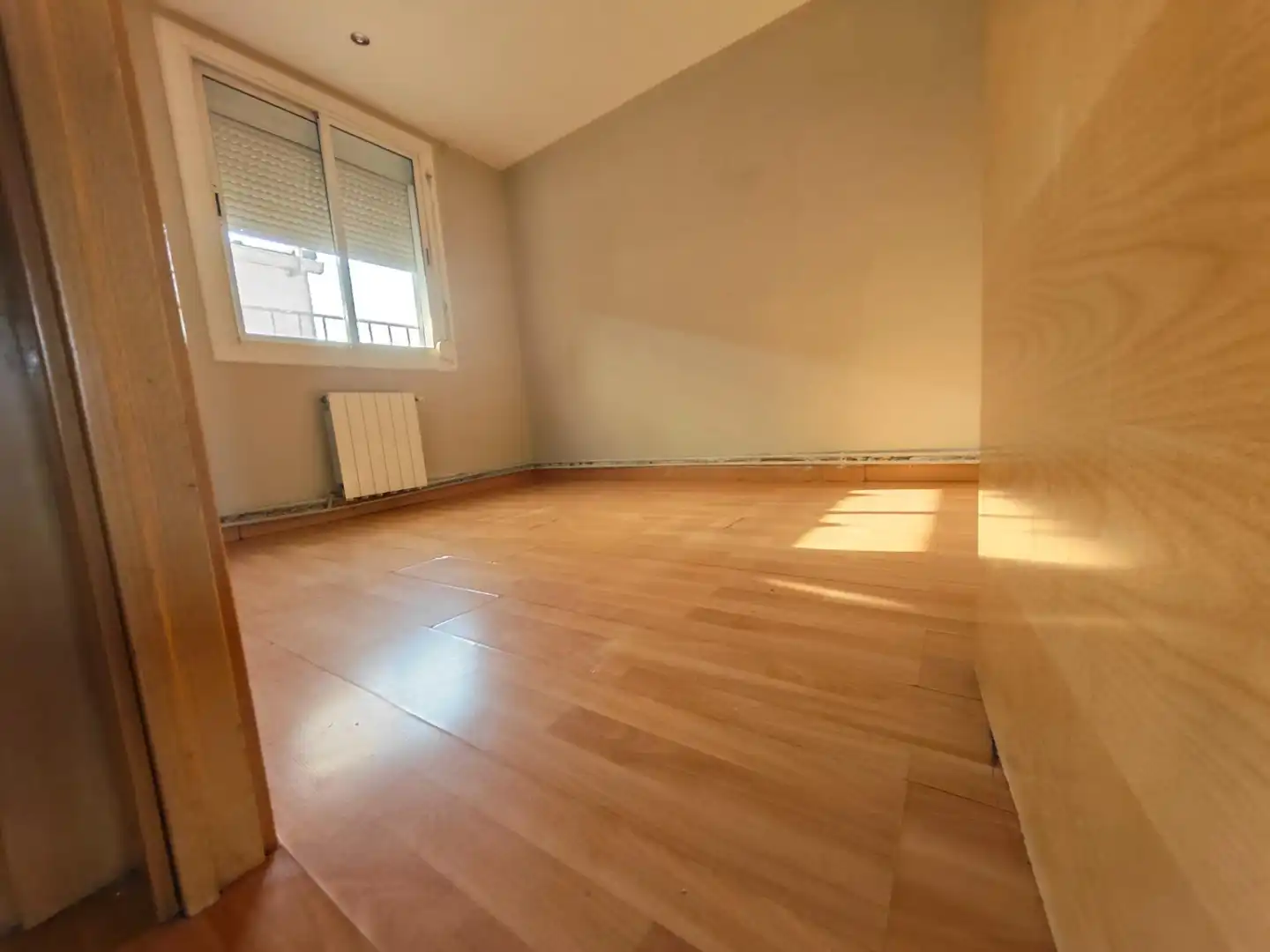 Schlafzimmer von Wohnung zum Verkauf in Sabadell mit Heizung, Abstellraum und Balkon