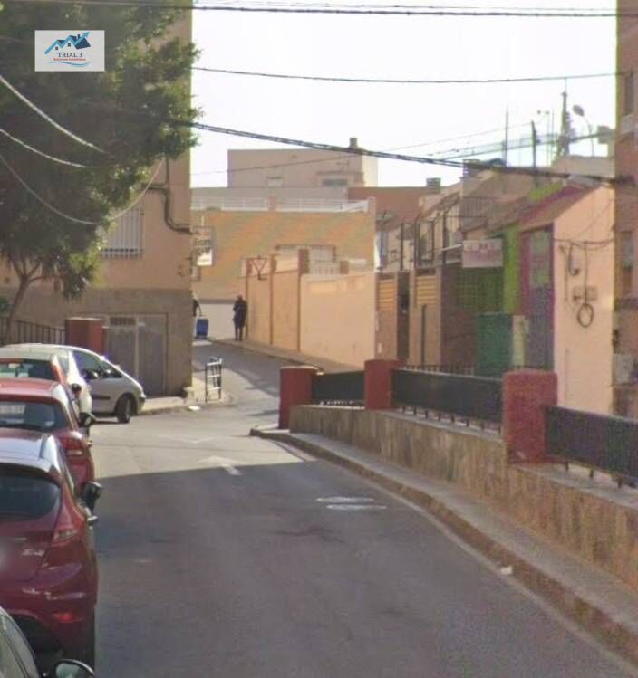Vista exterior de Pis en venda en  Almería Capital