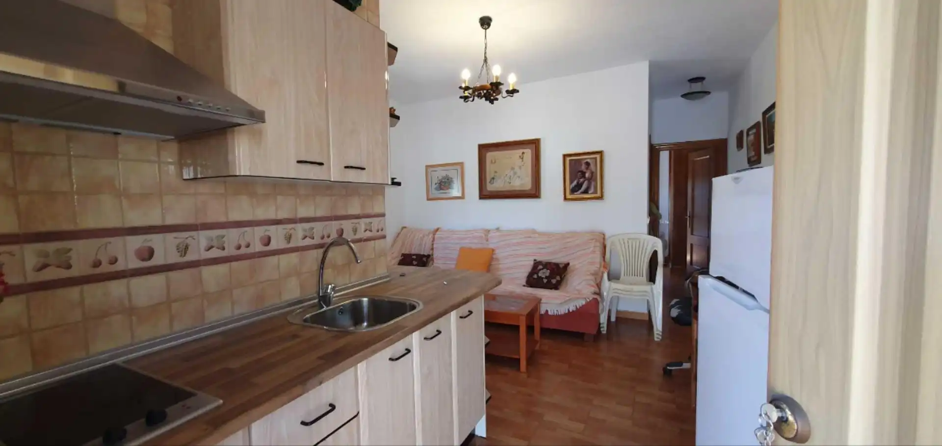 Cuina de Finca rústica en venda en Málaga amb Aire condicionat, Calefacció i Jardí privat