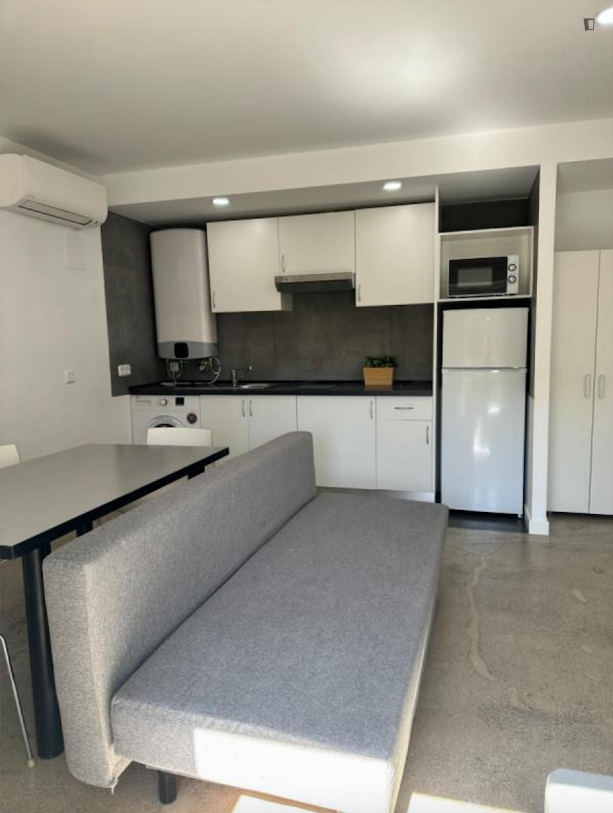 Apartment to rent in Embajadores - Lavapiés