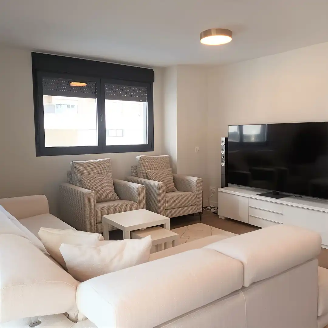 Flat for rent in Ciutat de les Ciències i de les Arts - Justicia