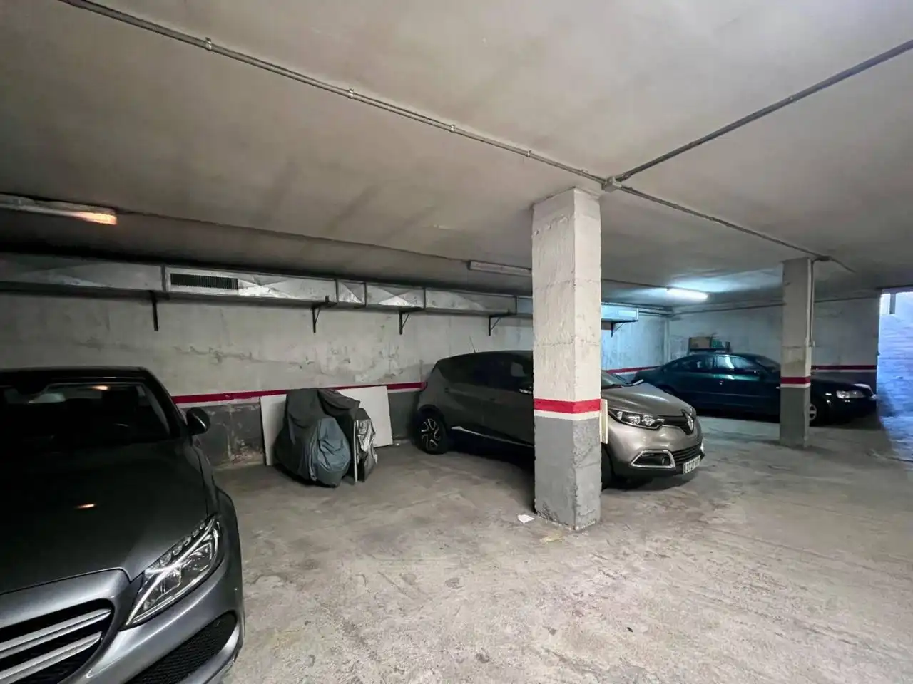 Aparcamiento en venta en Calle Mestre Antoni Torelló