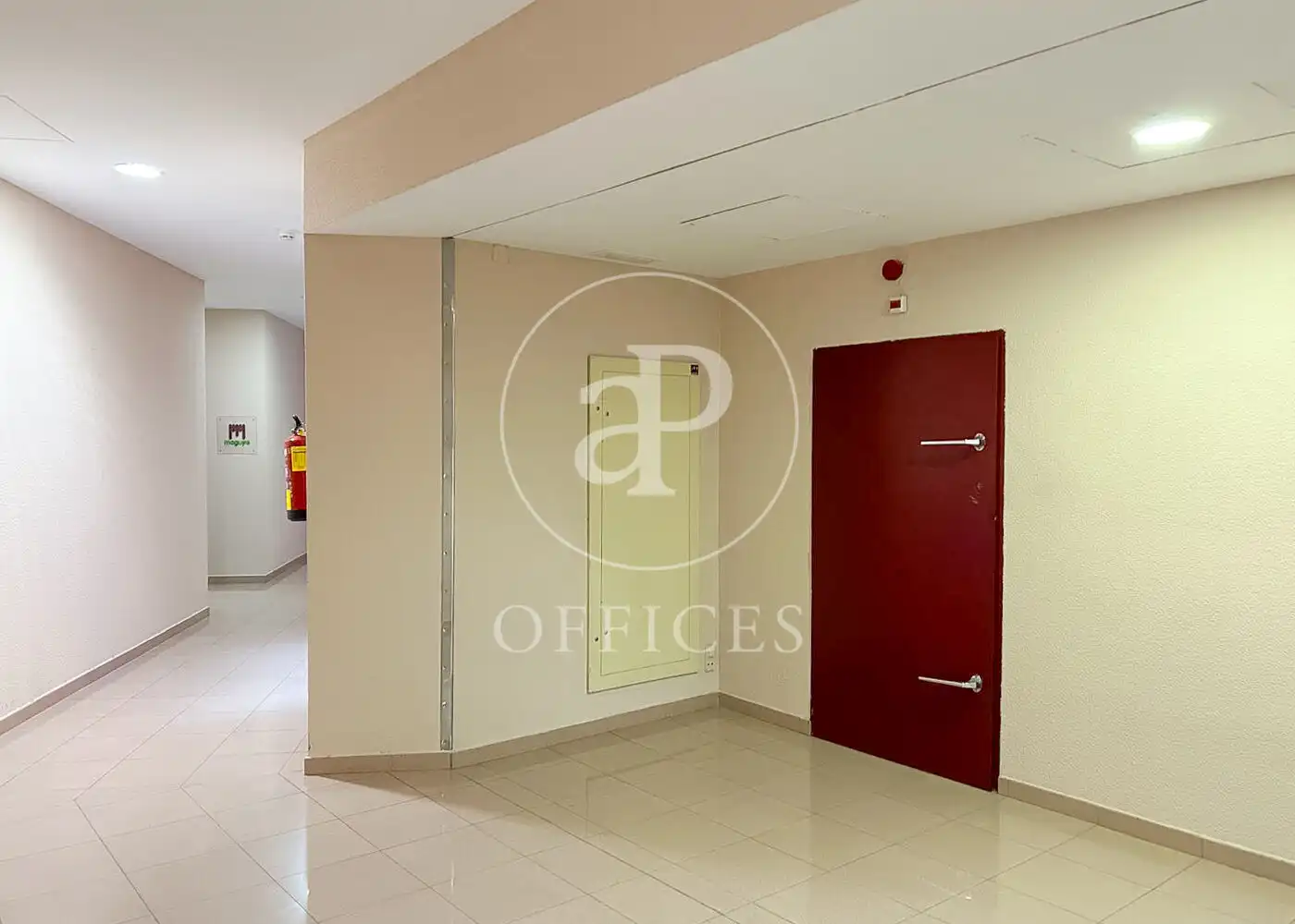 Office for sale in Madrid  with Air Conditioner