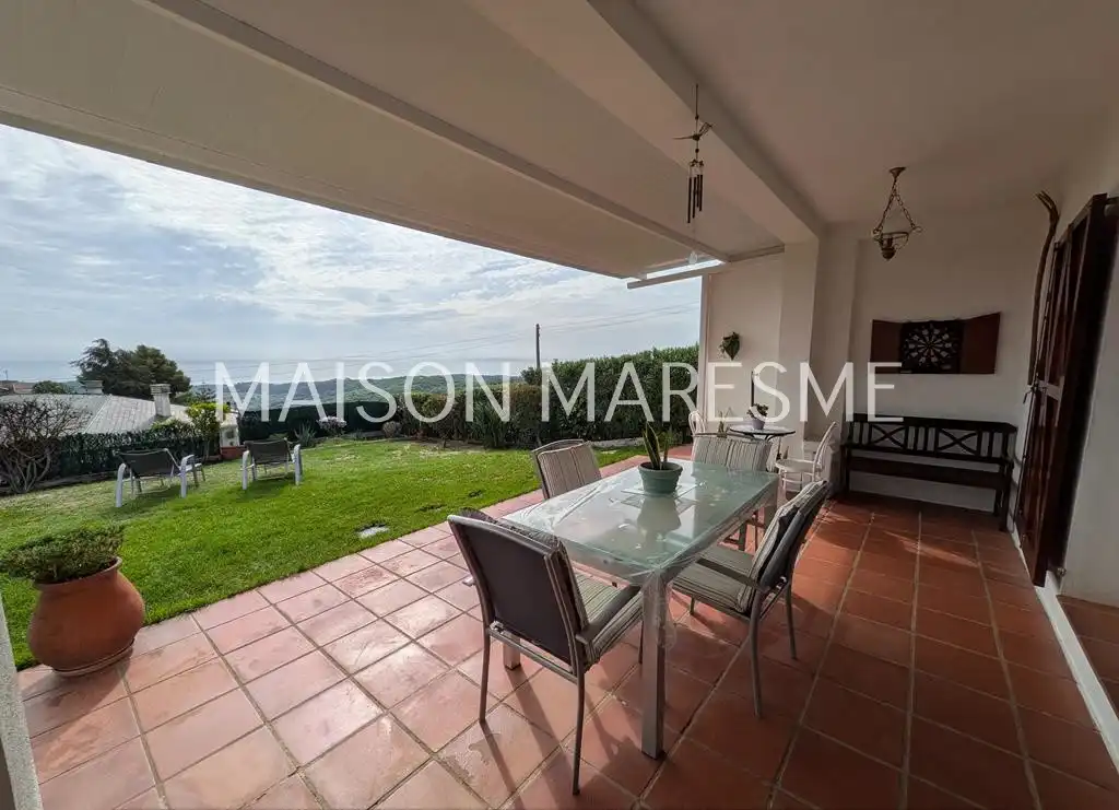 Casa con giardino in vendita a Sant Cebrià de Vallalta