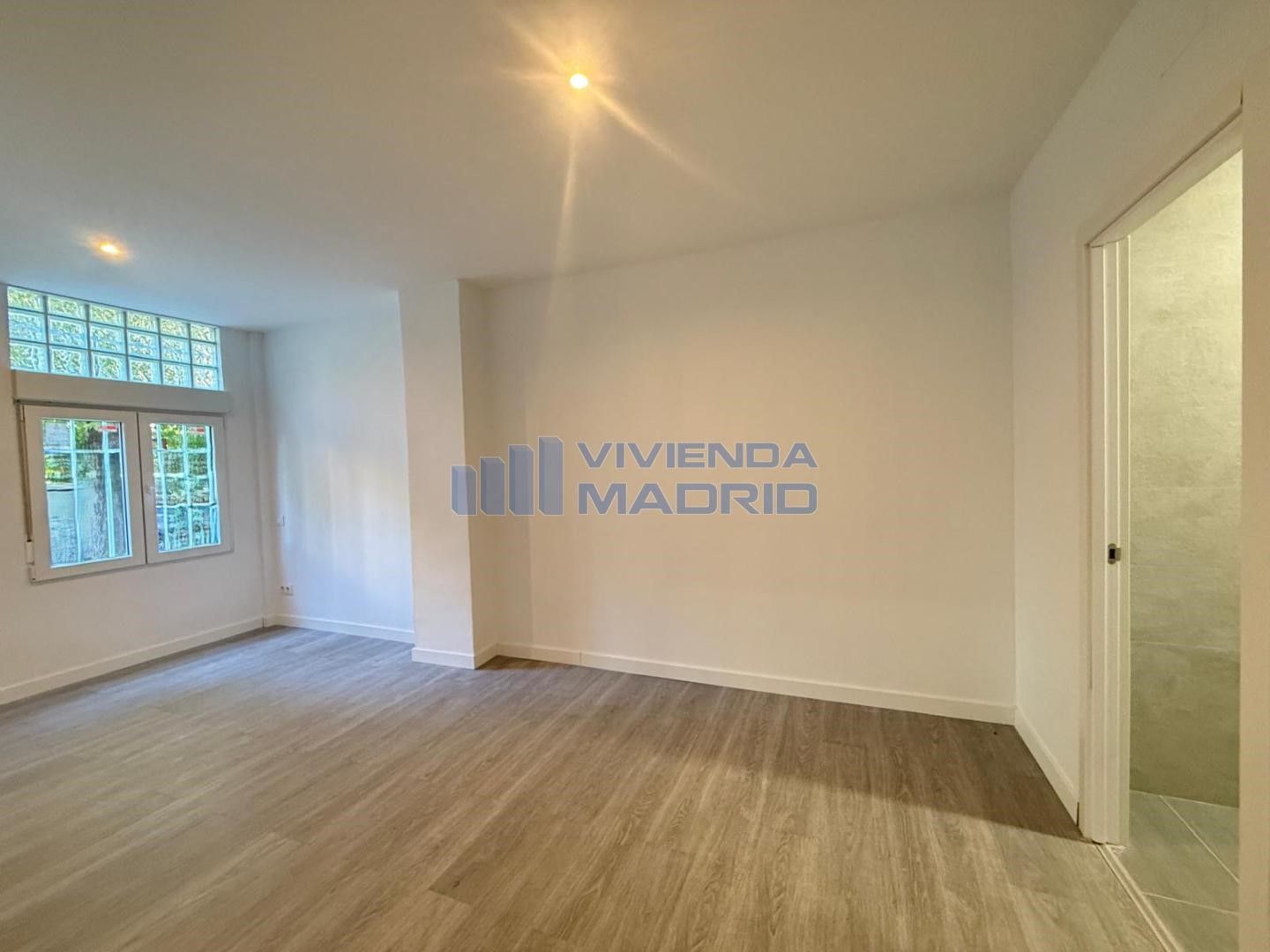 Dormitori de Pis en venda en  Madrid Capital