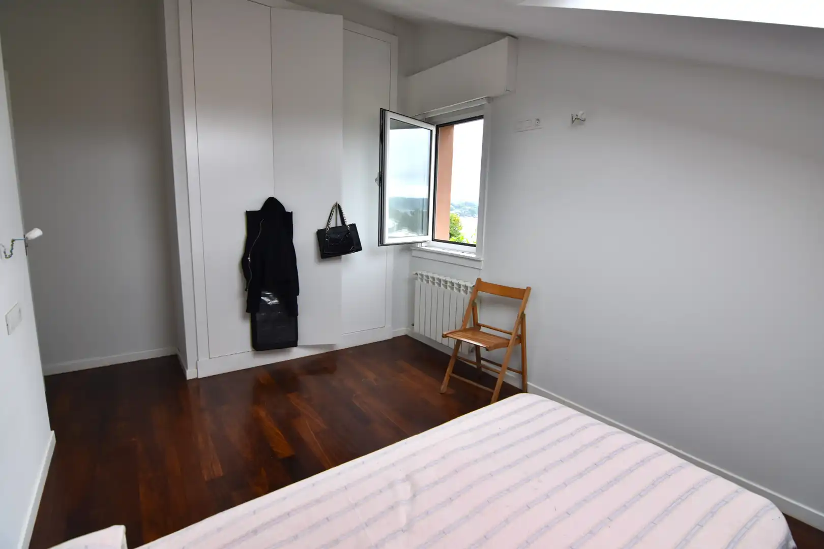 Habitación de Casa o chalet en venta en Miño con Calefacción, Jardín privado y Parquet