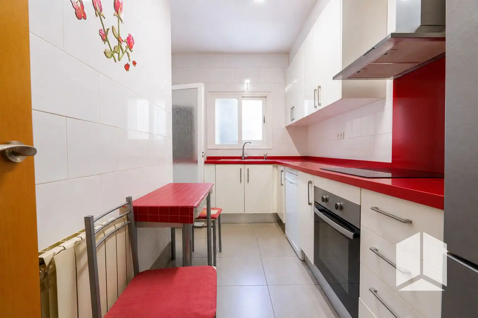 Kitchen of Flat for sale in Castelldefels  with Storage room and Balcony