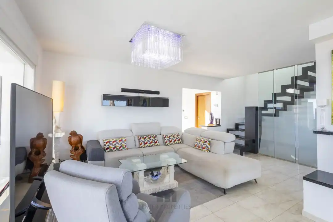 Living room of Flat for rent in Calpe / Calp  with Air Conditioner, Heating and Terrace