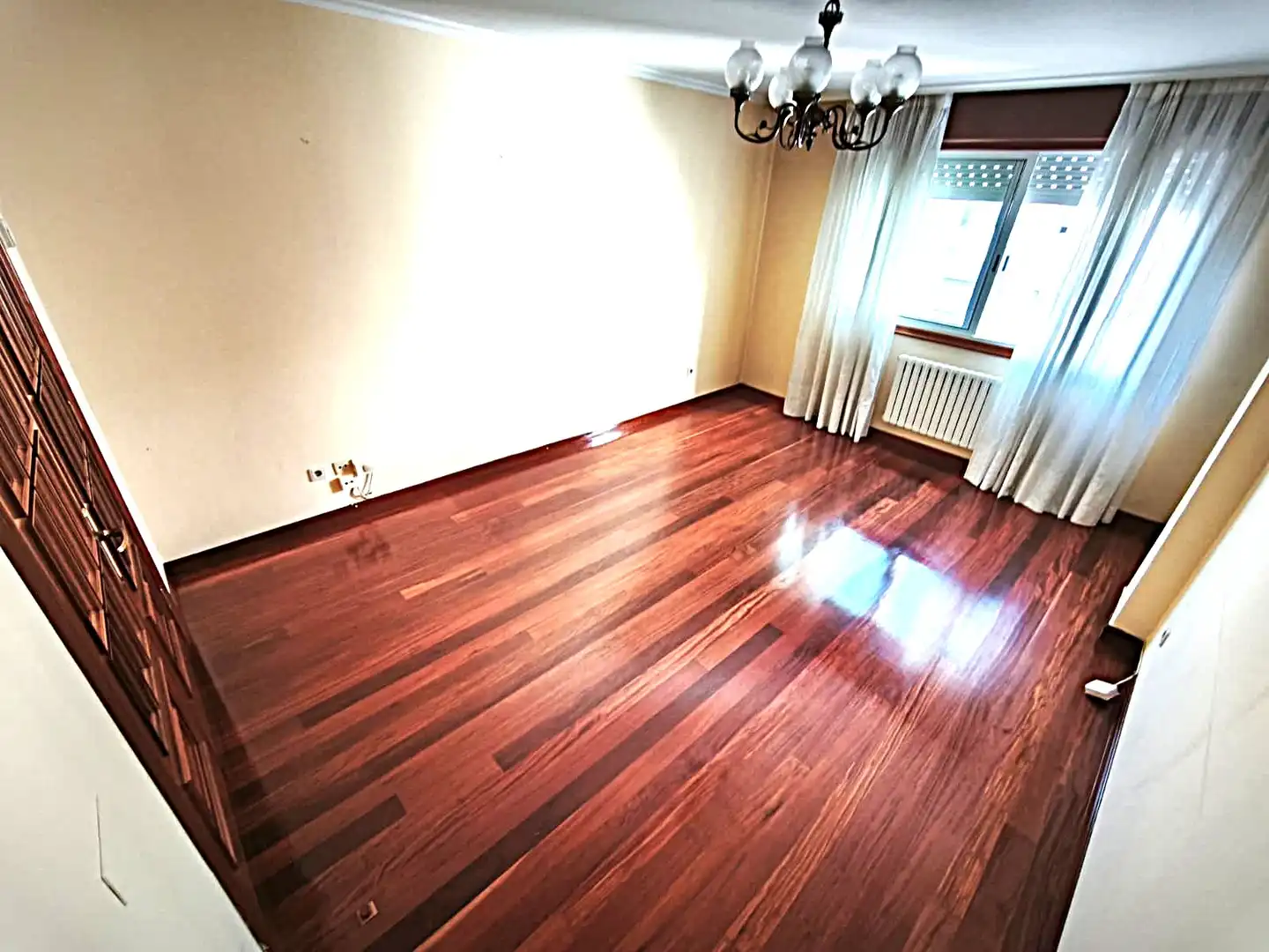 Bedroom of Flat for sale in Vigo   with Parquet flooring and Storage room